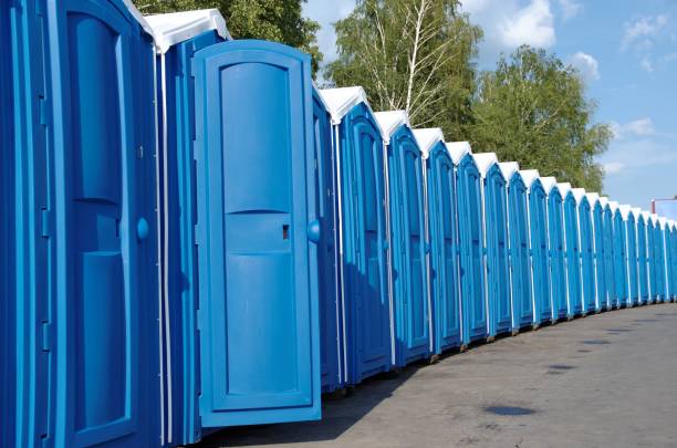 Portable Toilet Options We Offer in Mitchellville, IA
